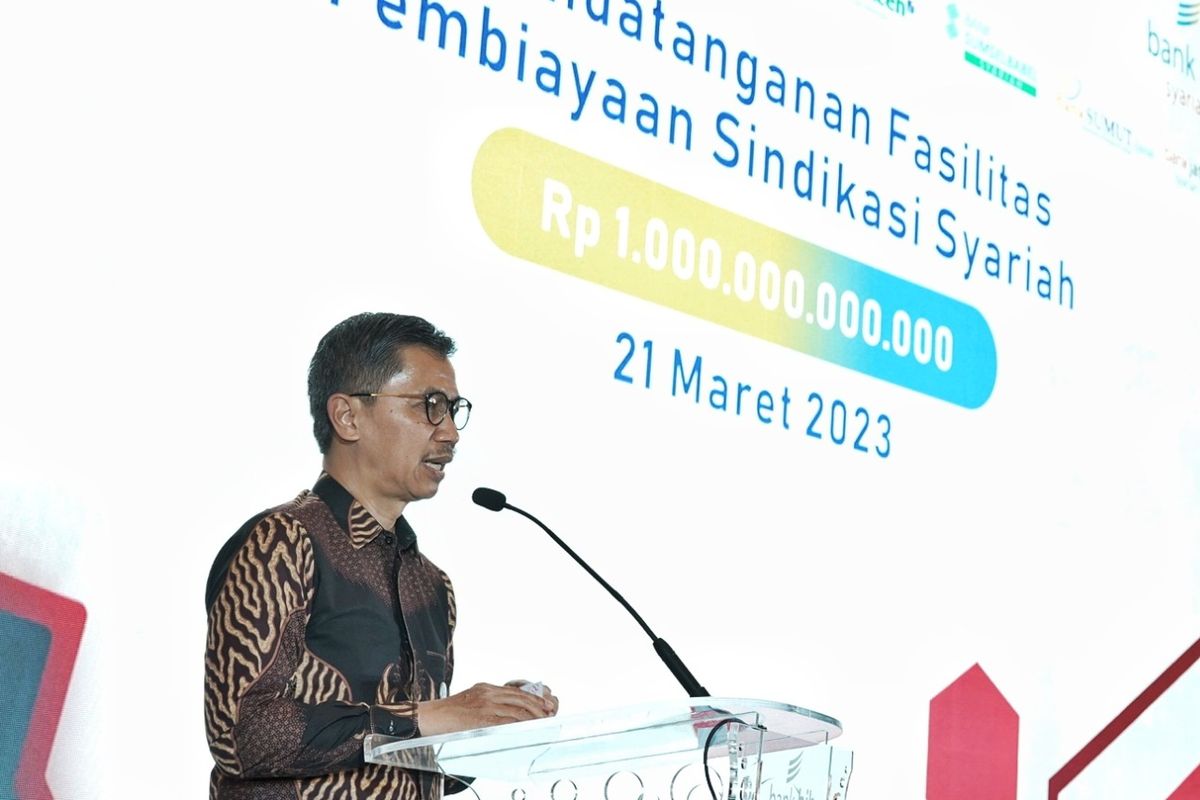 Acara penandatanganan Akad Fasilitas Pembiayaan Sindikasi dari 9 bank ke PT OKI Pulp & Paper dengan plafon Rp 1 triliun, yang dilakukan di Hotel  Indonesia Kempinski, Jakarta, pada Selasa 21 Maret 2023.