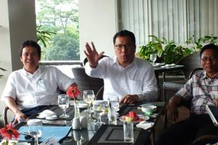 Direktur Megawati Institute, Dr. Arif Budimanta mengatakan, PDIP akan berikan mandat khusus kepada IPB dalam meningkatkan pangan di Indonesia. Hal itu dikemukakan saat jumpa pers dengan sejumlah media, di Hotel Padjajaran Suite, Selasa (29/04/2014). K97-14