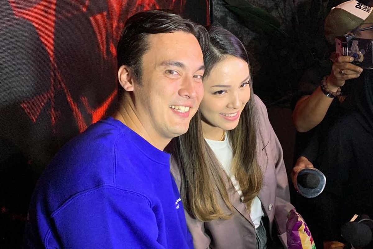 Rendy Kjaernett dan Lady Nayoan di Kawasan Gunawarman Jakarta Selatan, Rabu (4/10/2023).