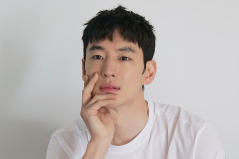 Bantah Lee Je Hoon Akan Menikah, Agensi Bakal Ambil Tindakan Hukum