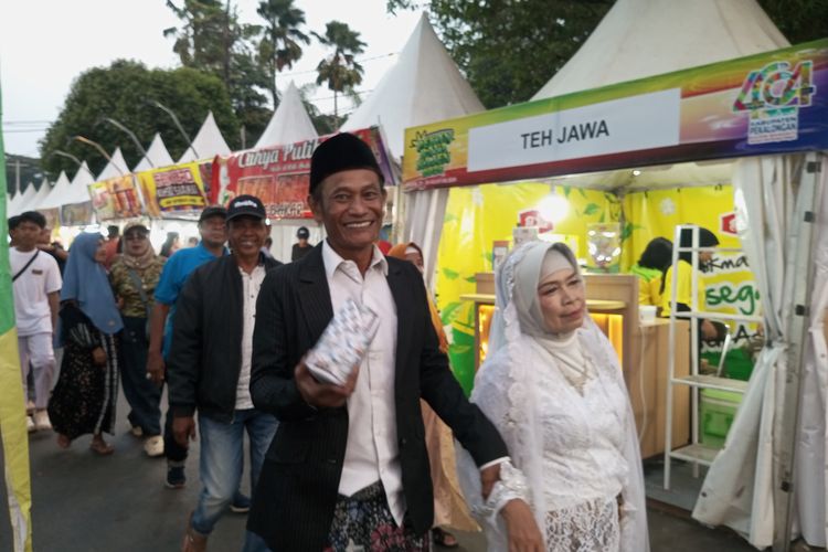 Berawal dari Suka Nyanyi Dangdut, Edi Sunaryo dan Kunifah Temukan Cinta saat Usia Senja