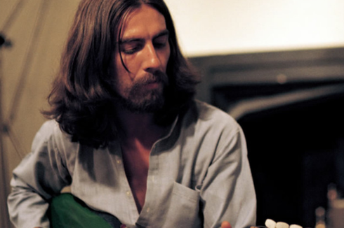 Lirik dan Chord Lagu Stuck Inside a Cloud - George Harrison