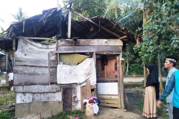 Rumah milik Radiah, di Desa Pulo, Kecamatan Syamtalira Aron, Kabupaten Aceh Utara, Jumat (1/2/2019)