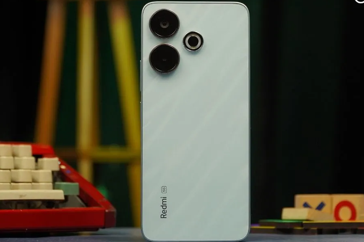 Tampilan Xiaomi Redmi 13 5G yang bakal meluncur di India.