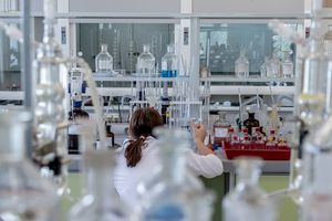 Virus Sangat Berbahaya Bocor dari Lab Siberia Rusia, Tewaskan Peneliti
