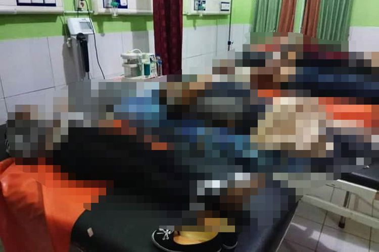 Sejumlah korban tabrakan soeedboat yang memuat TKI illegal di perairan perbatasan Pulau Sebatik. Speedboat yang membawa 18 TKI illegal dari Tawau Malaysia diduga bertabrakan dengan speedboat dari Filipina karen akedua speedboat tidak memiliki lampu.