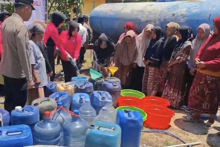 Dampak Kemarau Panjang di Bangkalan, Warga Mandi Sekali Sehari hingga Beli Air Tangki Rp 250 Ribu