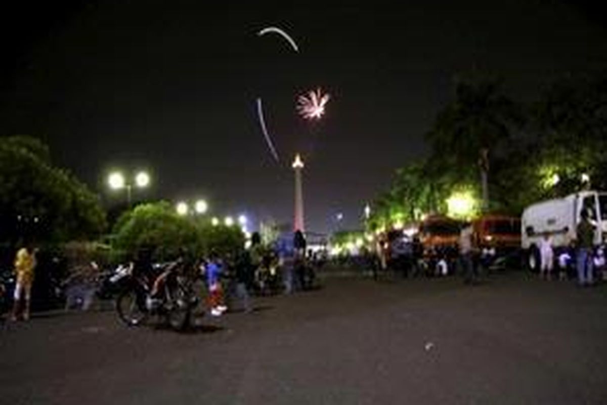 Suasana malam Takbiran di Silang Monas, Jakarta Pusat, Selasa (30/9/2008).
