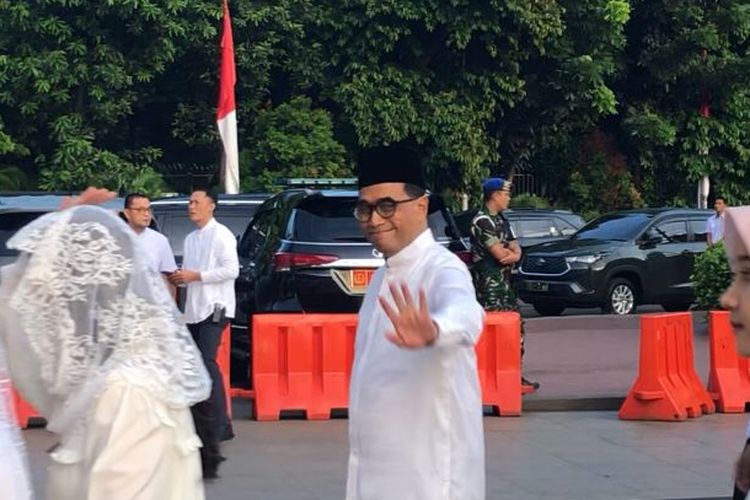 Menteri Perhubungan Budi Karya Sumadi di Masjid Istiqlal, Jakarta, Rabu (10/4/2024).  