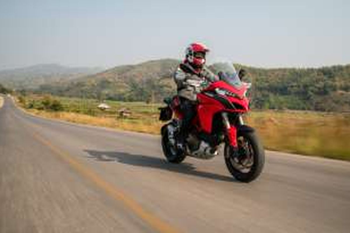 Kompas.com saat menjajal Ducati Multistrada 1200s di Chiang Rai, Thailand.