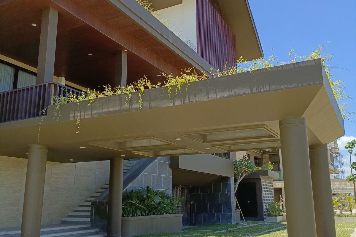 Carport dan eksterior Rumah Tapak Jabatan Menteri (RTJM