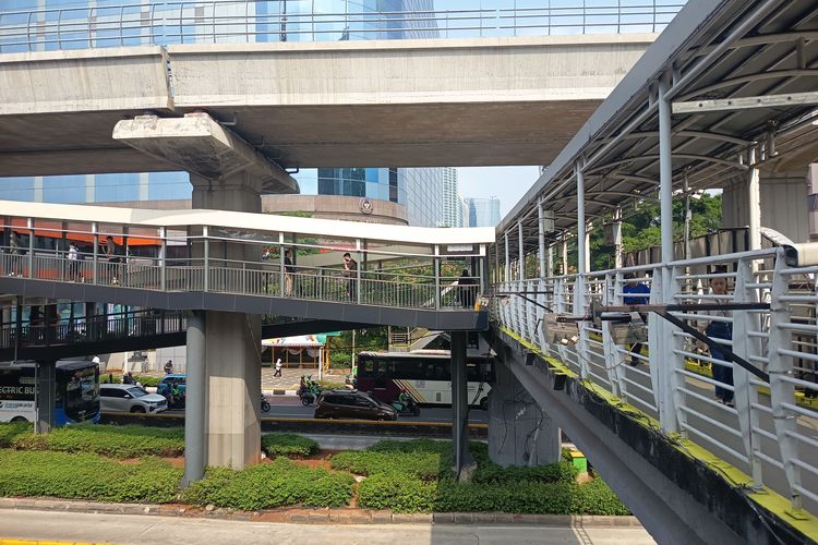 Dua JPO di Rasuna Said Jaksel Berdampingan, Kenapa Tak Terhubung?