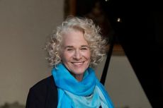 Lirik dan Chord Lagu Crying In The Rain - Carole King 