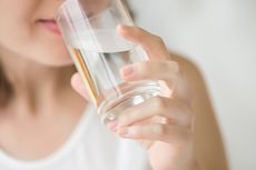 Baik untuk Tubuh, Ini 5 Manfaat Minum Air Putih di Pagi Hari