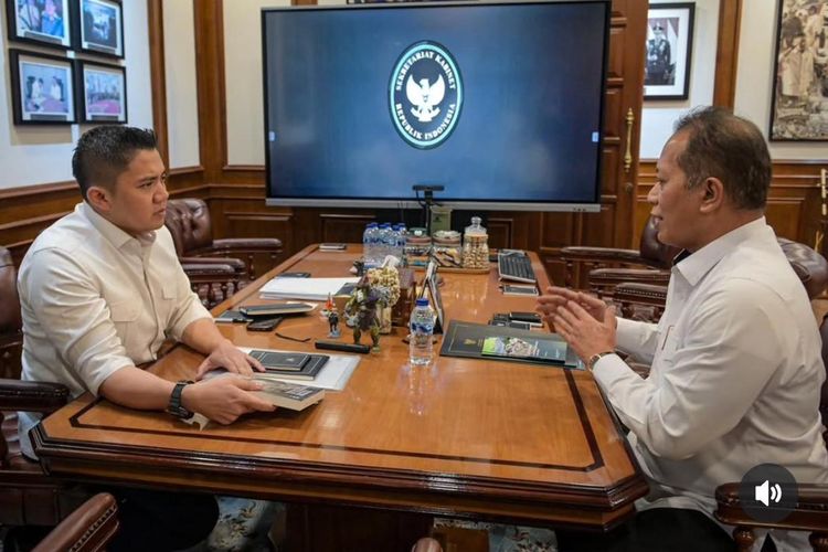 Seskab-Menkop Bertemu, Bahas Rekrutmen 30.000 Manajer Kopdes Merah Putih