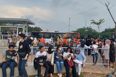 Pengunjung Malam puncak Jakarta Hajatan ke-495 Berdatangan Gunakan Berbagai Transportasi