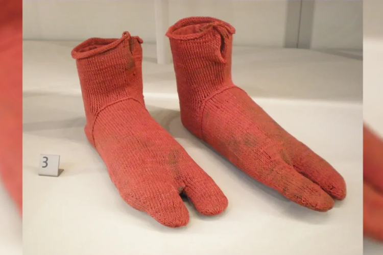 Kaus kaki dari Mesir yang berusia 1600 tahun 