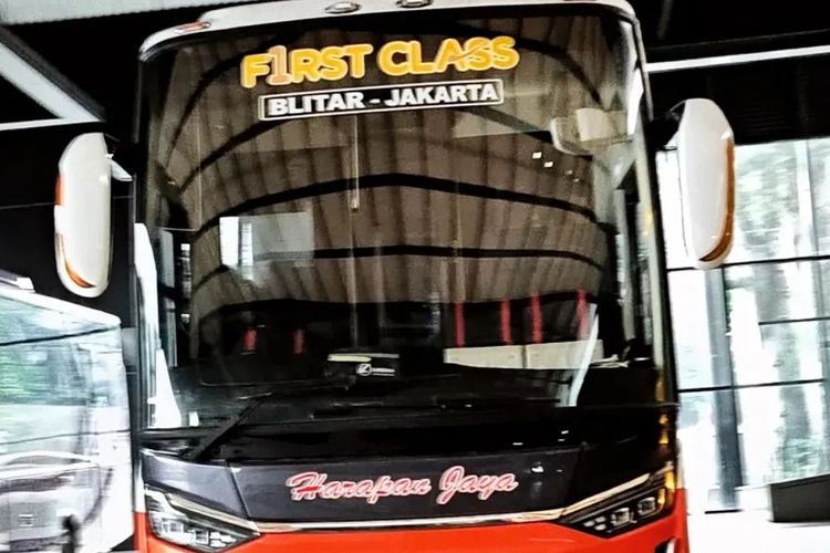 Calon bus first class milik PO Harapan Jaya