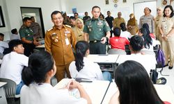 Pemprov Jateng Bermitra dengan SMA/SMK Swasta, Tingkatkan Daya Tampung Siswa dan Gratiskan Biaya Sekolah