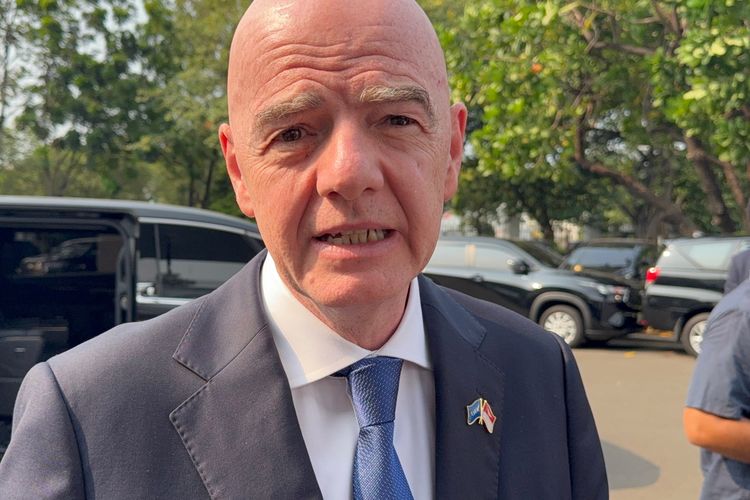 Kata Presiden FIFA tentang Sepak Bola Indonesia Usai Tragedi Kanjuruhan
