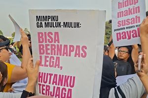 “Kami Sesak Napas Selama 4 Bulan”, Jeritan Mahasiswa Kalimantan di Demo Tugu Tani Jakarta
