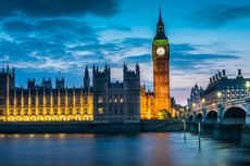 Lonceng Big Ben di London Akan 