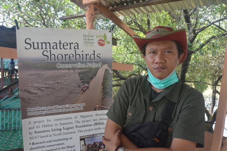 Peneliti burung migran, Chairunnas Adha Putra alias Nchay menyebut di Bagan Percut terdapat Dijelaskannya, di kawasan ini tercatat ada sekitar 54 spesies burung baik dari kelompok cerek, biru laut, gajahan yang merupakan burung migran. Kemudian untuk burung penetap di antaranya burung kuntul, kelompok bangau bluwok, bangau tongtong, kokoan, dan lainnya.