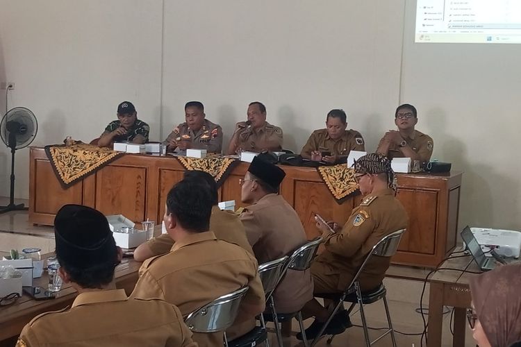 Buntut Pesta Miras di Kantor Saat Jam Kerja, 4 Perangkat Desa di Demak Dijatuhi SP 2