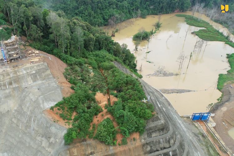 Pembangunan Bendungan Ameroro di Kabupaten Konawe, Provinsi Sulawesi Tenggara (Sultra).