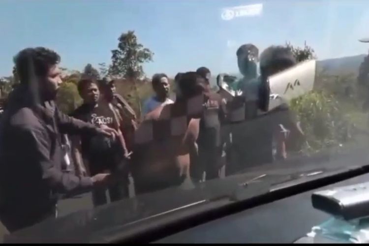 Tukang Tahu Mabuk di Tasikmalaya Dikeroyok Warga Dikira Begal, Bawa Mobil Ugal-ugalan hingga Jatuh ke Jurang
