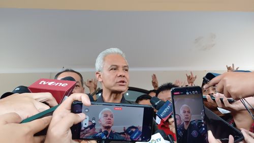 Ganjar Klaim Jokowi Pernah Puji Progres Pembangunan Jalan Solo-Purwodadi