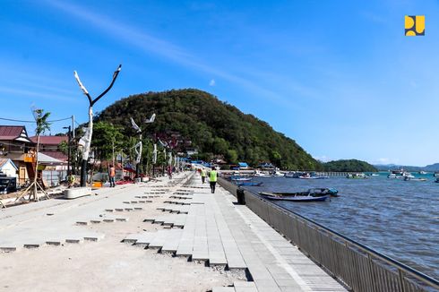 Waterfront, Titik Nol Labuhan Bajo dengan Pemandangan yang Indah