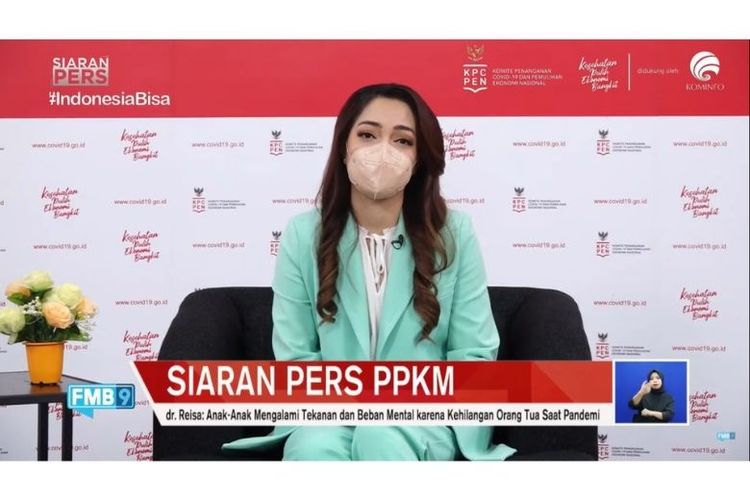 Dokter Reisa Broto Asmoro menyampaikan keprihatinannya terhadap kondisi yang dialami anak-anak saat ini.