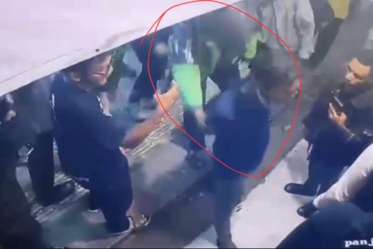 Coba Rampok Pegadaian Kebon Jeruk Jakbar Pakai Senjata, Ternyata Cuma Korek Api, Pelaku Ditangkap Ojol