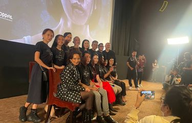 Deretan pemain film Sehidup Semati dalam jumpa pers di XXI Epicentrum Kuningan, Jakarta Selatan, Senin (8/1/2024). 