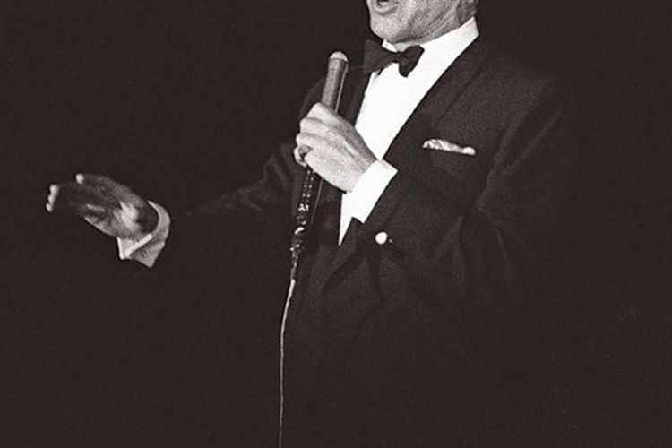 Legendary US singer Frank Sinatra in a picture taken 06 June 1962 in Paris performs on stage of the Lido Theater. (Photo by AFP)