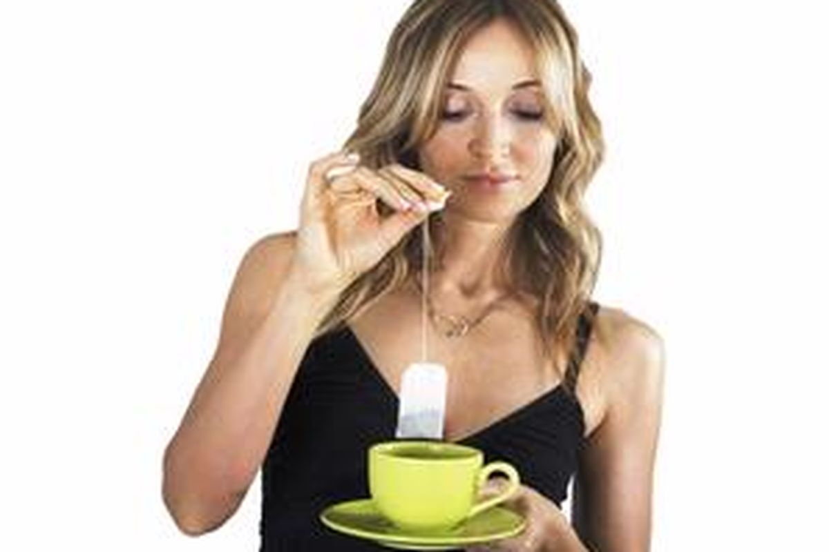 Teh bisa memperbaiki mood, dan merelaksasi tubuh dan pikiran.