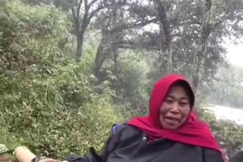 Viral, Video Mbok Yem Ditandu Naik Ke Puncak Gunung Lawu 