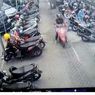 Pura-pura Belanja, Seorang Ibu Curi Motor di Parkiran Swalayan, Aksinya Terekam CCTV