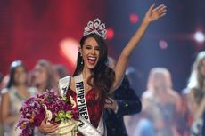 Alasan Catriona Gray Pakai Gaun Merah Pada Final Miss Universe