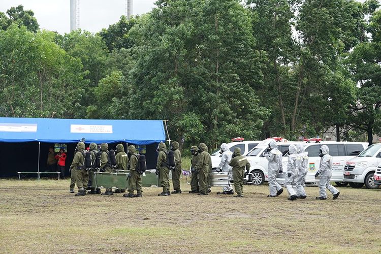 Simulasi Kedaruratan Kesehatan Masyarakat Akibat Cemaran B3 Tahun 2022 digelar di Kawasan Industri PT Krakatau Steel, Kota Cilegon, Banten, Sabtu (26/11/2022). 