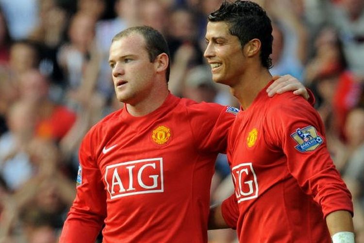 Wayne Rooney dan Cristiano Ronaldo saat bermain untuk Manchester United.