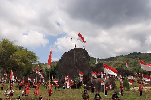 Pengibaran 1000 Bendera Merah Putih di Hari Sumpah Pemuda, Merawat Perbedaan