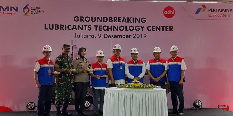 Kegiatan peletakan batu pertama pembangunan Lubricants Technology Center (LTC) di Plumpang, Jakarta Utara, Senin (9/12/2019).