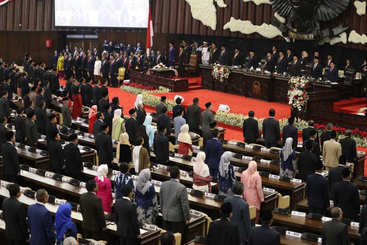 Suasana sidang tahunan Majelis Permusyawaratan Rakyat Republik Indonesia Tahun 2018 di Kompleks Parlemen, Senayan, Jakarta, Kamis (16/8/2017). Presiden Joko Widodo menyampaikan pidato, yakni pidato kenegaraan dalam rangka Hari Ulang Tahun RI ke 73.

