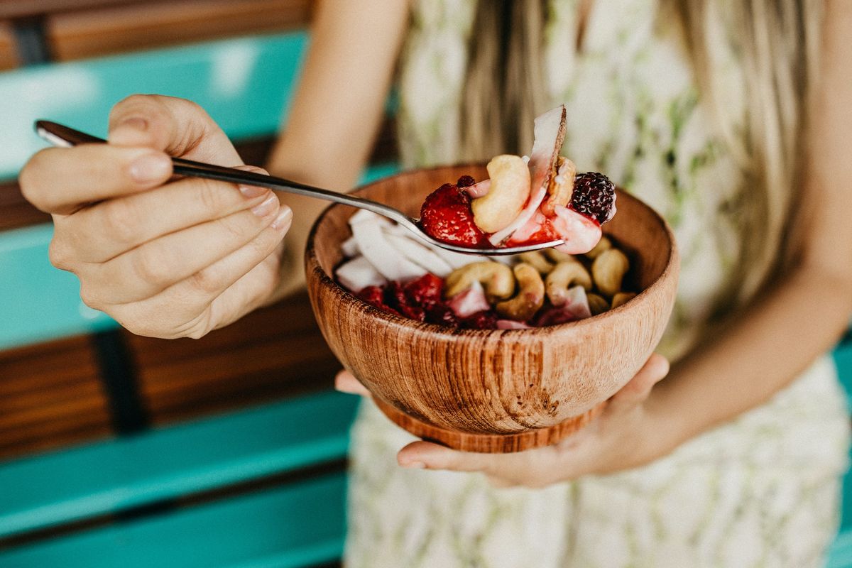 Ilustrasi smoothie bowl.