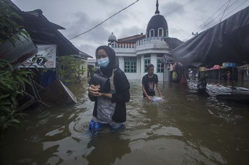 BNPB Salurkan Dana Siap Pakai Rp 3,5 Miliar untuk Banjir Kalsel