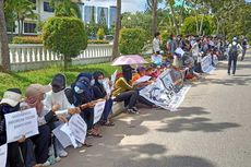 Pengungsi Perempuan Afghanistan Demo di Batam, Mengaku Semakin Depresi