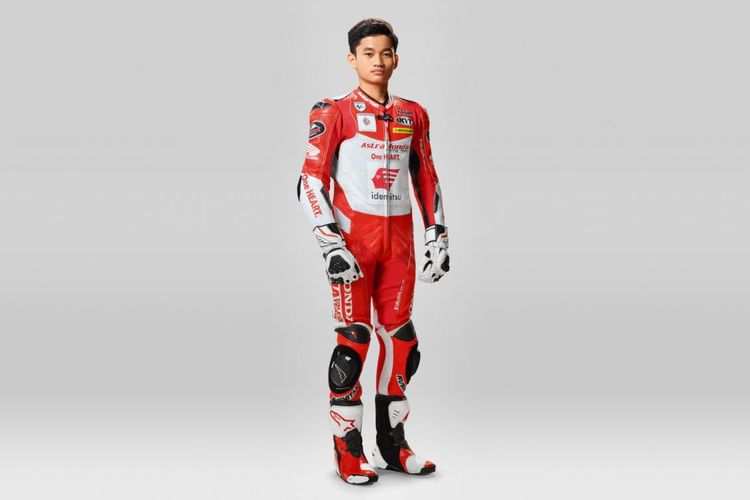 Pebalap Astra Honda Racing Team Fadillah Arbi Aditama akan mewakili Indonesia dalam ajang balap FIM JuniorGP 2022. Putaran pertama FIM JuniorGP 2022 dijadwalkan berlangsung di Sirkuit Estoril, Portugal, pada Minggu (8/5/2022) malam WIB.
