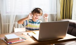 Mengenal Perbedaan Deep Learning Vs Surface Learning